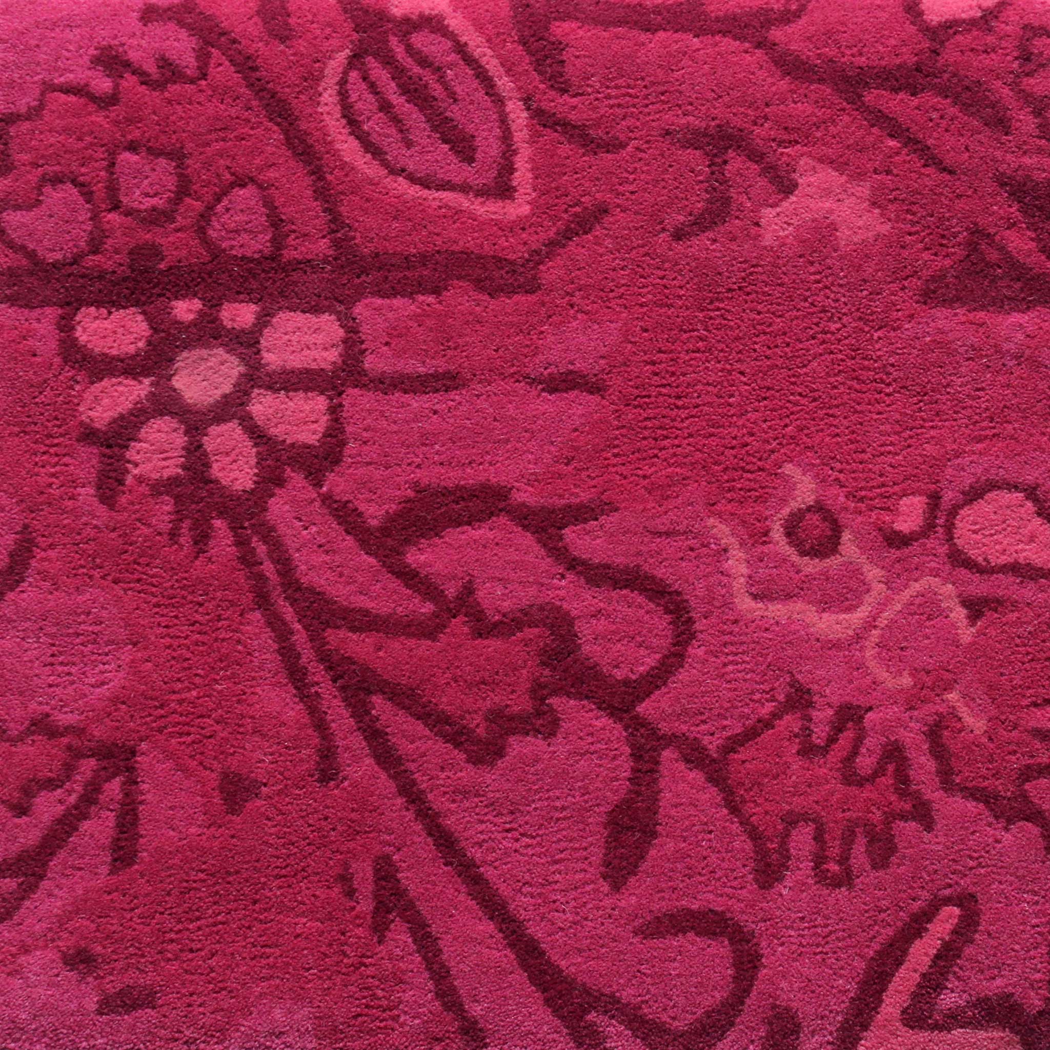 Erased Antique – Magenta – Tappeti Rugs SG